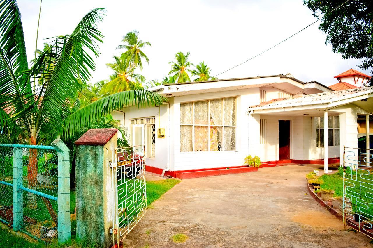 Aeroform Homestay Negombo Exteriér fotografie